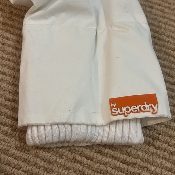 Brand new Super dry ladies jacket - Picture 7 of 9